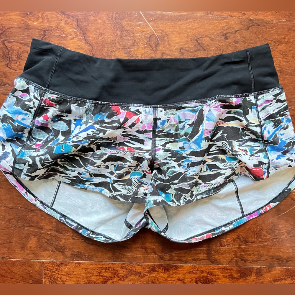 Lululemon speed, short size 4 multicolored